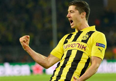 Check out his latest detailed stats including goals, assists, strengths & weaknesses and match ratings. Prolific Robert Lewandowski Deserves a Place Among the Best - Soccer Habari