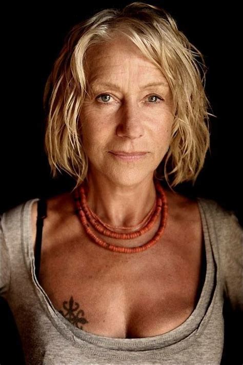 Helen mirren haar sterrenbeeld is leeuw en ze is nu 75 jaar oud. helen mirren tattoo chest - Google Search | Хелен миррен ...