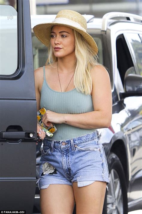 Enjoy our hd porno videos on any device of your choosing! Hilary Duff goes braless as she steps out in Los Angeles ...