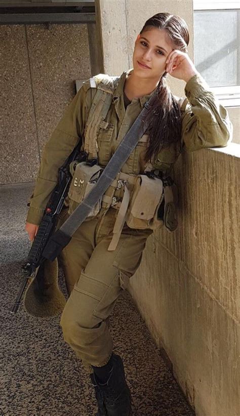 We did not find results for: Gal Gadot Military Photos | Israeli female soldiers, Idf ...