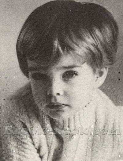 Louis malle saw these photographs of the then unknown child model and cast her in pretty baby. 1000+ images about Young Brooke Shields on Pinterest | Posts, Actresses and Brooke shields young
