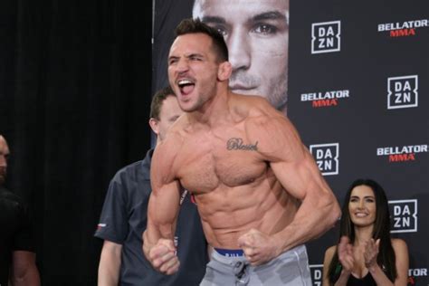 Iron michael chandler's waited for his shot at ufc gold and intends to bring the belt home michael chandler doesn't believe in trash talk, doesn't believe in villainizing his opponents before. Hết McGregor và Justin Gaethje, Michael Chandler tại tiếp ...