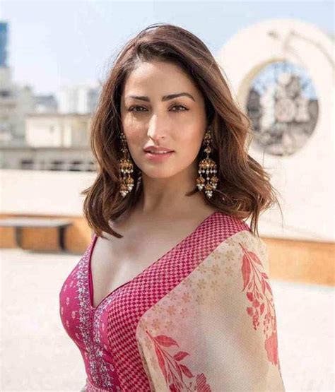 Sharing the first picture of her marriage, yami wrote, 'we got married today with the blessings of our families. Yami Gautam reveals why she's not chasing the perfect body ...