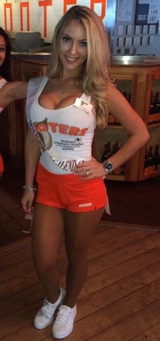 Share a gif and browse these related gif searches. Pin on Hooters girls