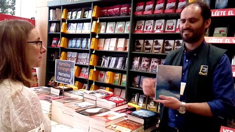 Dispone de más de un millón de referencias en su catálogo. José Manuel, de Casa del Libro Pº Ruzafa, Valencia ...