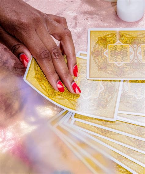 In the process, decks of cards reveal peculiarities of their origins. Tarot Court Cards Meaning & Deck Interpretation By Suit