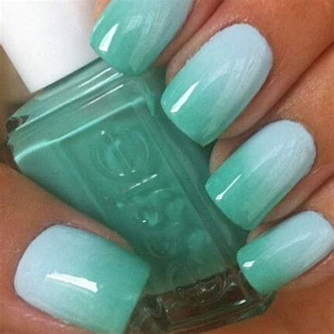 We did not find results for: Unghie verde acqua: la nail art dell'estate