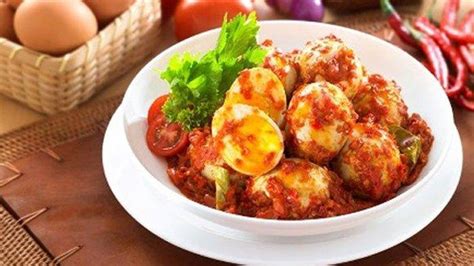 Resep cara membuat sambal terong penyet. Suka Pedas? Coba Resep Telur Rica-Rica - diksinews