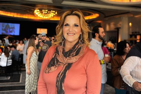 However, this famous vocalist is well known for her other endeavours as well, such as having some incredible home good lines, and popular. Trisha Yearwood Christmas Bell Cookies/Foodnetwork ...