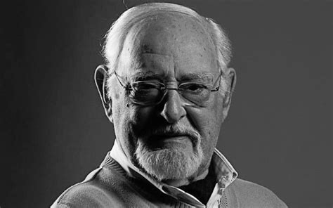 Ruy de carvalho é um dos maiores actores portugueses de sempre. Ruy De Carvalho obrigado a trabalhar aos 89 anos - Impala