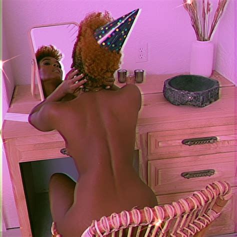 Decorative and high quality, it's a great way to prepare and transport their favorite drink, lovely. Janelle Monáe Strips Down To Her Birthday Suit To ...