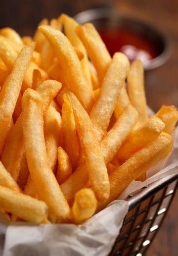 Kamu dapat menikmati beragam tempe goreng tepung seperti tempe goreng yang teksturnya krispy, setengah matang, tempe goreng garing dan banyak lainnya. Resep Kentang Goreng Renyah Tanpa Tepung - Cookie
