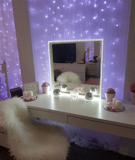 One of the best ways to spice up the bedroom is to go shopping! Pin by BADDIE ⚠️ HOUSE💞⚠️ on Room Ideas | Neon room, Room ...