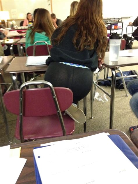 Amateur teen (18+) teen fap. classroom creepshots - Image 4 FAP