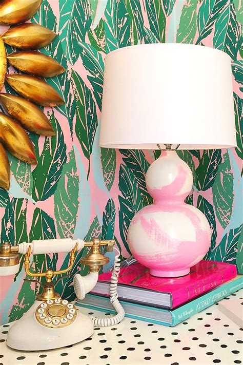 And to bring the fresh outside to your home decor, brabbu team prepared you this summer decor article that will focus in the home decor of palm spring houses, which we believe are the perfect example for a summer home. Shop My Decorating Style: Palm Springs Style Meets Audrey ...