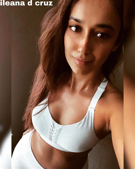 Maybe you would like to learn more about one of these? Viral post of Ileana D'Cruz on Instagram (2020) | latest ...