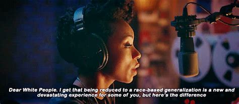 But the blackface party is the port from which dear white people launches in a multitude of directions to dissect the passions, pressures and philosophies governing each marginalized character in a way that's hilarious and heartbreaking, unpredictable and consistently funny. O que Dear White People me ensinou com seus personagens ...