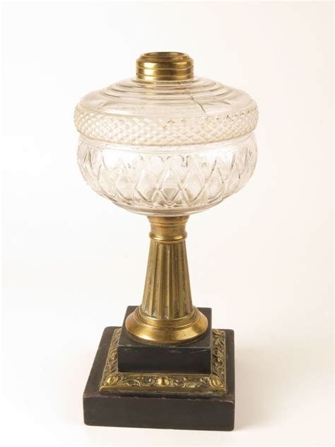 There is a large selection of vintage and retro bedroom lamps that will really make you feel like your bedroom is hipster with these antique table lamps, especially if you get one that is chrome or ceramic. Antique oil lamp slate marble brass pattern glass heavy ...