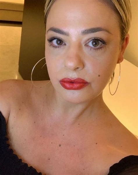 Jun 02, 2021 · lisa armstrong appeared in high spirits as she was spotted hard at work on the set of steph's packed lunch. Lisa Armstrong in tears over Darcey Bussell's Strictly ...