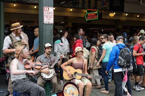 Parking for oversize vehicles cannot accommodate rv's. Bubba's Garage: Bubba Goes to Seattle - Pike Place Market