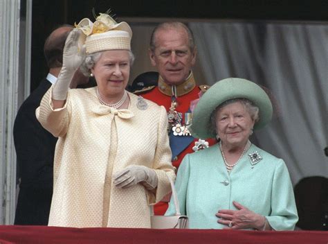 123,184 likes · 206 talking about this. Queen Elizabeth II and The Queen Mother take part in the ...
