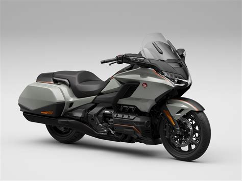 Pick a dealership to contact. GL1800 Gold Wing Bagger DCT