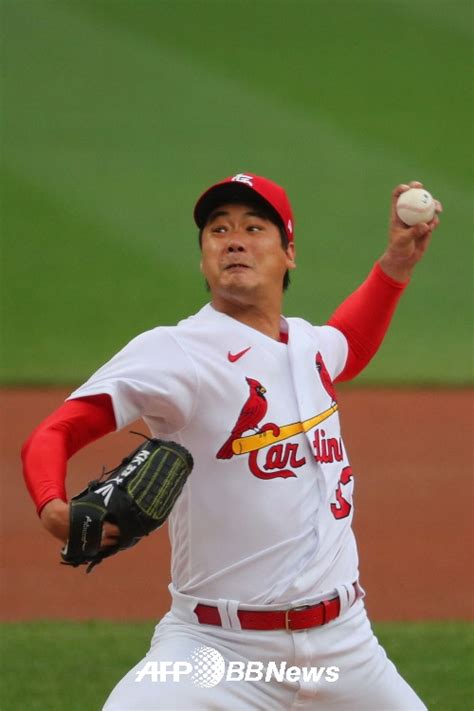 Watch live mlb streams online. 스포츠한국:MLB '삼총사' 김광현·양현종·류현진, 5일부터 차례로 ...