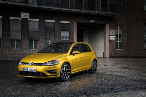 Volkswagen Golf restyling 2017, nuove varianti in Germania - News ...