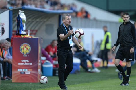 Video exclusiv hagi a fost un fel de ferguson pentru viitorul. Hagi nu se resemnează! Obiectiv grandios pentru Viitorul