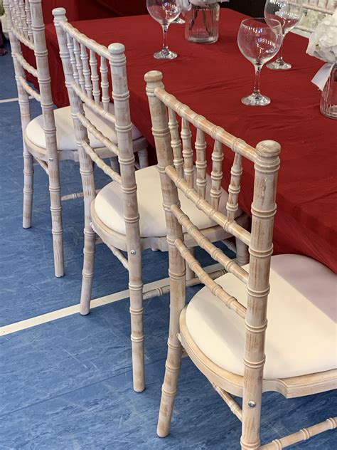 Why does here at weddingchairs.net, we see things a little differently. Chiavari chairs - Wedding entertainment services in ...