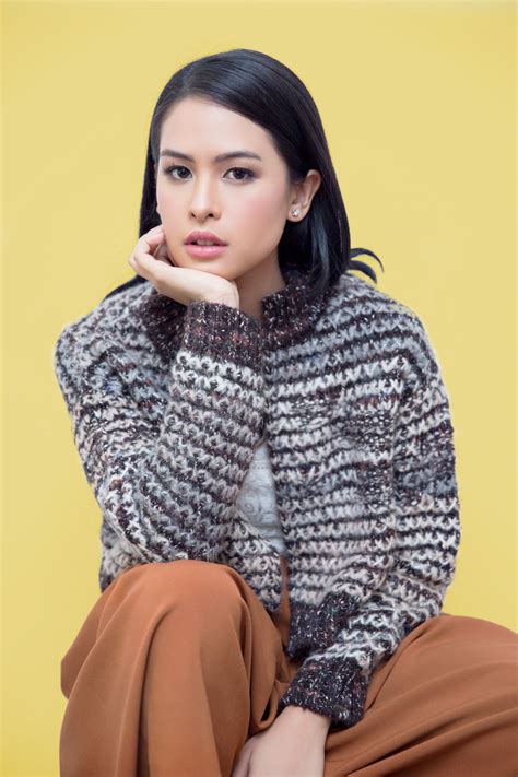 Following, she landed a bigger role in sang pemimpi (2009). Maudy Ayunda | Generation T