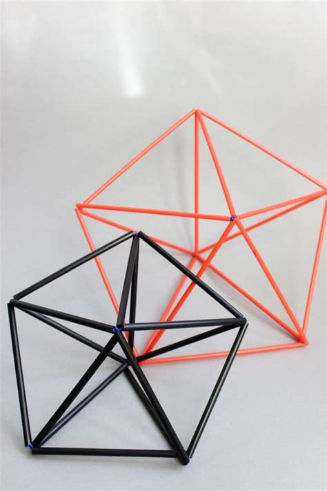 Jun 07, 2021 · entre los archivos que fueron desclasificados del pentágono desconocen el origen de los ovnis ¿serán parte de una vida extraterrestre? DIY - 3D Pentagon Ornament aus Plastikrohren | Kreativ ...