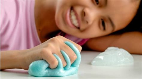 Bukankah kota itu berisi jalan, jembatan, dan bangunan fisik yang notabene benda… Manfaat Squishy Bisa Membuat Anak Lebih Pintar, Fakta Atau ...