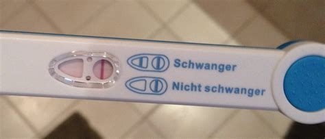 Hier erfahrt ihr alles wissenswerte über den schwangerschaftstest, ob dieser überhaupt zuverlässig ist, wann er am besten durchgeführt werden soll und wie dieser bereits im frühen stadium kann ein schwangerschaftstest für klarheit sorgen. Facelle-Schwangerschaftstest (Sex, Kinder, Schwangerschaft)