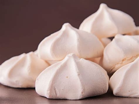 Recettes de cuisine classiques, recettes incontournables. Meringue au micro ondes | Recette | Recettes de cuisine ...