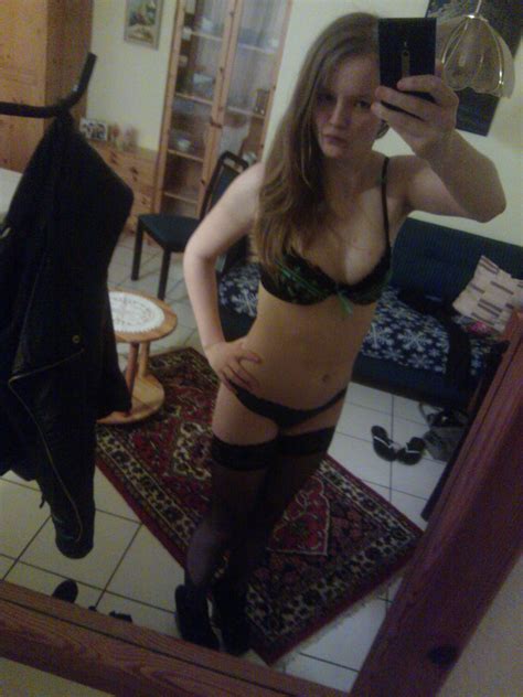1) der junge musiker war (genial, begabt, talentvoll). Hobbyhure Junge geile Studentin sucht Dich aus Bad Homburg ...