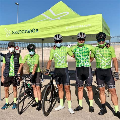 We see the world through our customers' eyes. Nexta Cycling Team - Grupo Nexta