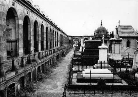 Explore the best of sarria! THE DARK HOUSE: Cementerio de Poble Nou, Barcelona: El ...