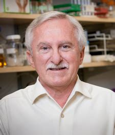 Paul lawrence modrich (born june 13, 1946) is an american biochemist, james b. The Dish | STANFORD magazine