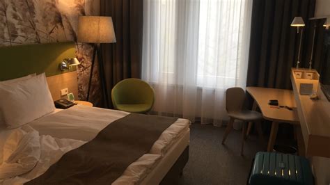 Explore reviews, photos & menus and find the perfect spot for any occasion. "Zimmer" Holiday Inn Frankfurt - Alte Oper (Frankfurt am ...