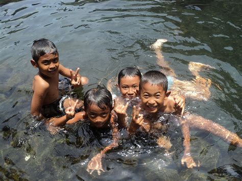 Kunci bisa berenang adalah berani mencoba memahami instruksi dan mengalahkan ketakutan sendiri kursus renang instant with bunda kirana 1 jam bisa berenang* *usia 8 sp 60th terbuka untuk segala usia #1jambisaberenang #belajarberenang #lessrenangtk #lessrenanganak #belajarberenang #belajarberenanginstant #lessrenangpalembang #lessrenangdewasa. POLAMAN, KOLAM SURGAWI ANAK-ANAK | Jurnalisme Online