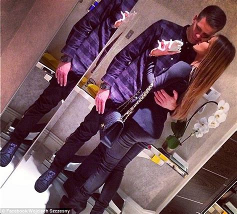 This is the national team page of juventus turin player wojciech szczesny. Arsenal keeper Wojciech Szczesny scores stunning new ...