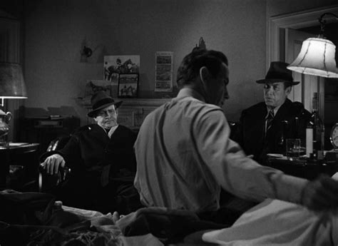 A private detective takes on a case that involves him with three eccentric criminals, a gorgeous liar, and their quest for a priceless statuette. The Maltese Falcon (1941) YIFY - Download Movie TORRENT - YTS