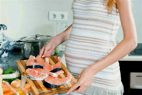 Is it safe to eat durian during pregnancy? Can Pregnant Woman Eat Tuna - Busty Milf Interracial