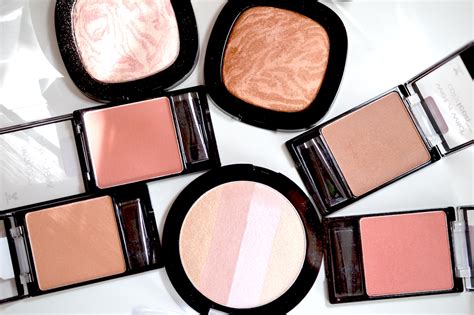 The worst part is that i expected a brown or espresso color to match the rest of the decorations in the room. Wet n Wild Reviews | Blushes, Contour Palettes ...