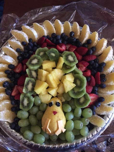 Thanksgiving is a time for plates piled high with turkey, stuffing, mashed potatoes, pie, and much more. Fruit for thanksgiving turkey (With images) | Food, Fruit ...