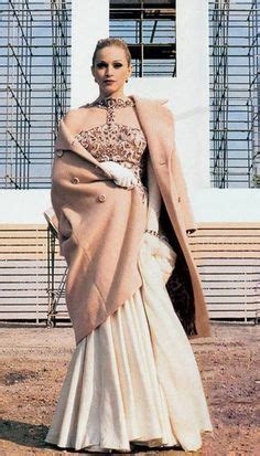 She cannot act her way out of a paper bag. Eva Peron (Madonna), dress for 'High Flying Adored' in 'Evita' | Dress up costumes, Madonna ...