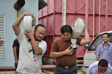 Hal ini mungkin muncul karena di masa lampau, orang tersebut pernah melanggar norma moral dan. PELAN TINDAKAN KECEMASAN KEBAKARAN