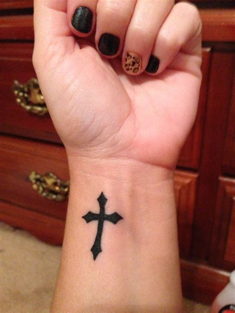 Here are 35 best cross tattoo designs for you! Cross Tattoos on Wrist Designs, Ideas and Meaning ...