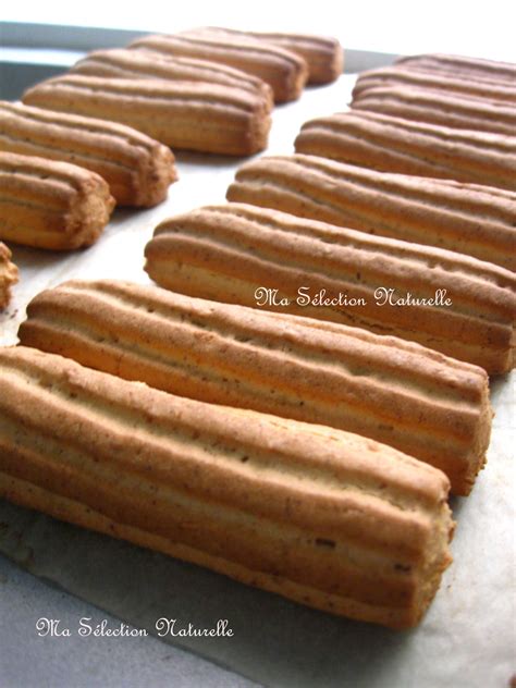 Ta recette de ghribia aux amandes me plaît beaucoup. Gâteau Sec Naturel Au Sucre Ghribia : Epingle Par Nabila Sur Biscuit En 2020 Recette Gateau ...